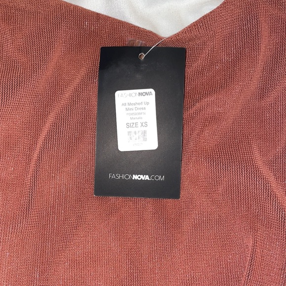 Fashion nova mini dress - Picture 3 of 4